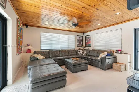 15920 SW 85th Avenue Palmetto Bay FL 33157
