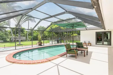 15920 SW 85th Avenue Palmetto Bay FL 33157