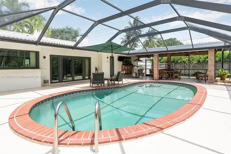15920 SW 85th Avenue Palmetto Bay FL 33157