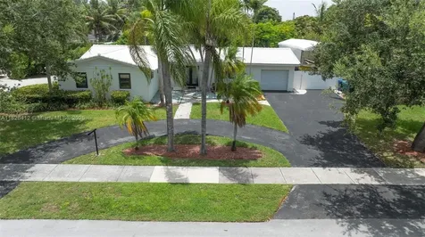 15920 SW 85th Avenue Palmetto Bay FL 33157