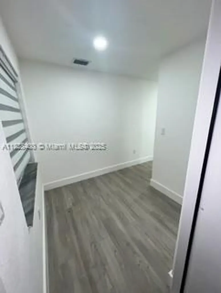 968 N 18th Court Hollywood FL 33020