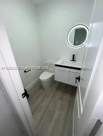 968 N 18th Court Hollywood FL 33020