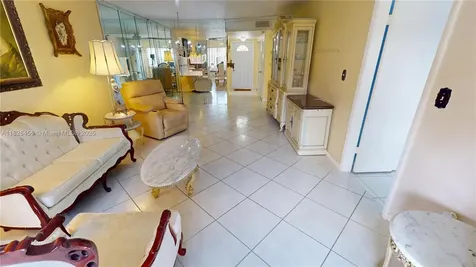 2801 N Pine Island Road Sunrise FL 33322