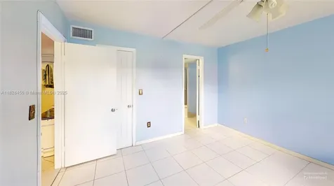 2801 N Pine Island Road Sunrise FL 33322