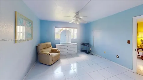 2801 N Pine Island Road Sunrise FL 33322