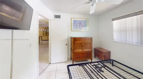 2801 N Pine Island Road Sunrise FL 33322