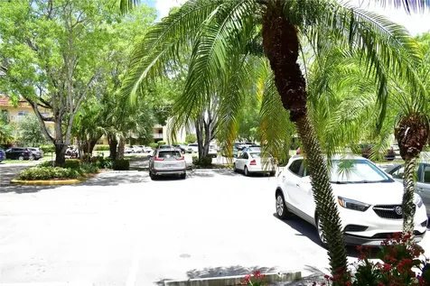 2801 N Pine Island Road Sunrise FL 33322