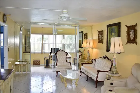 2801 N Pine Island Road Sunrise FL 33322