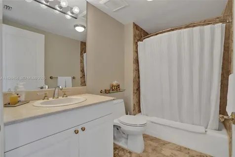 20201 E Country Club Drive Aventura FL 33180