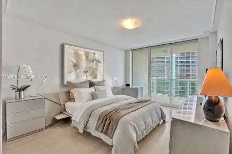 20201 E Country Club Drive Aventura FL 33180