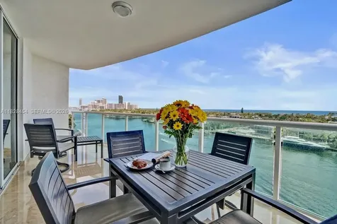 20201 E Country Club Drive Aventura FL 33180