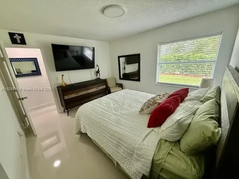 767 SE 22nd Drive Homestead FL 33033
