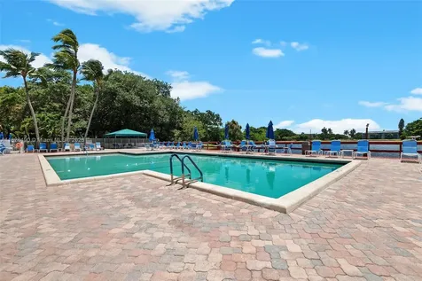 9112A SW 20th Street Davie FL 33324