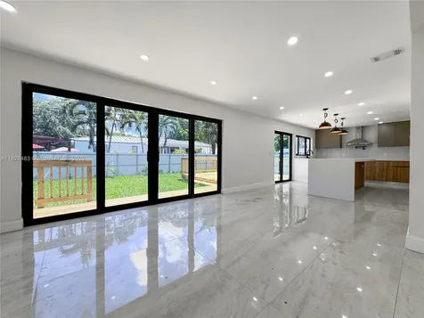 760 NE 163rd Street Miami FL 33162