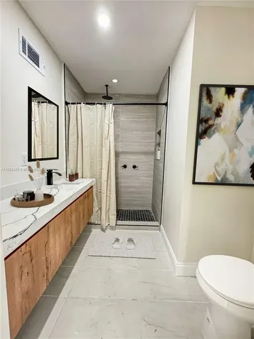760 NE 163rd Street Miami FL 33162