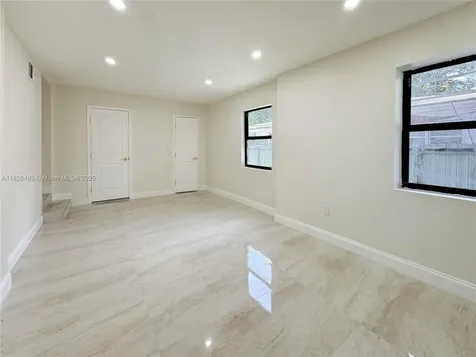 760 NE 163rd Street Miami FL 33162