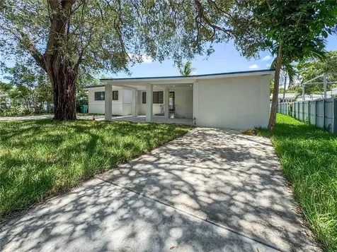 760 NE 163rd Street Miami FL 33162