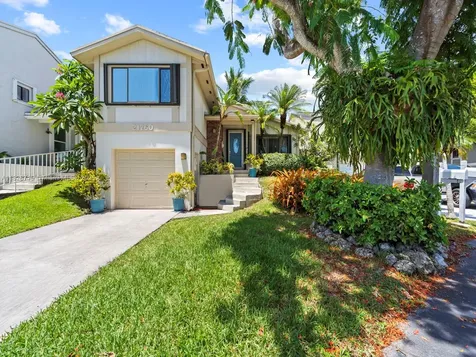 21760 SW 99th Place Cutler Bay FL 33190