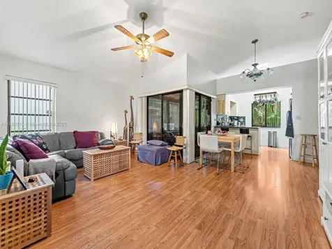 21760 SW 99th Place Cutler Bay FL 33190