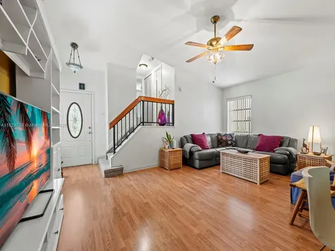 21760 SW 99th Place Cutler Bay FL 33190