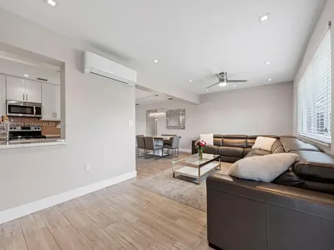 8790 NW 15th Court Pembroke Pines FL 33024