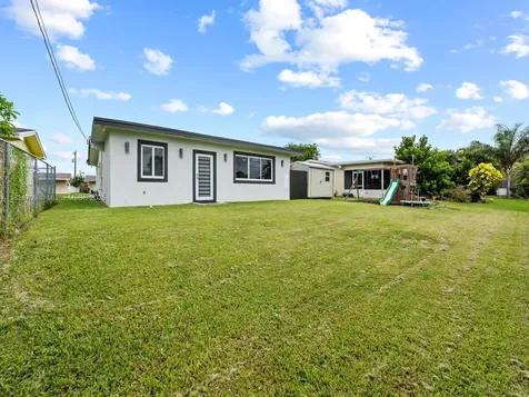 8790 NW 15th Court Pembroke Pines FL 33024