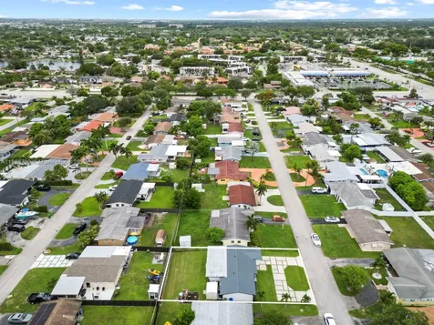 8790 NW 15th Court Pembroke Pines FL 33024