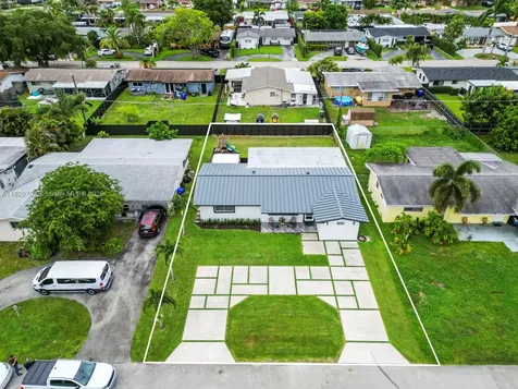 8790 NW 15th Court Pembroke Pines FL 33024