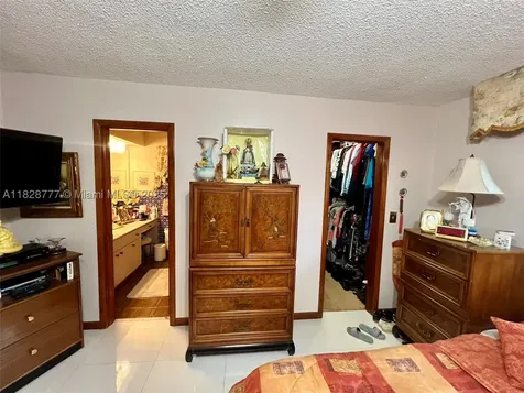 9601 SW 66th Street Miami FL 33173