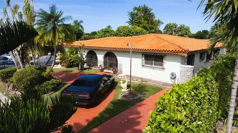 9601 SW 66th Street Miami FL 33173