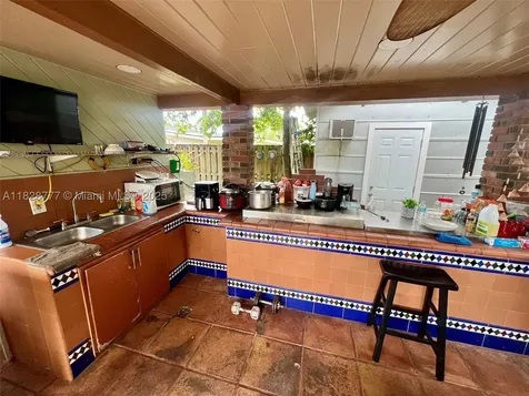 9601 SW 66th Street Miami FL 33173