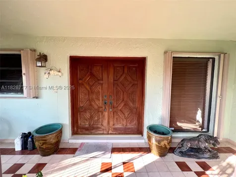 9601 SW 66th Street Miami FL 33173
