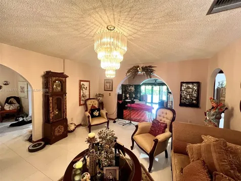 9601 SW 66th Street Miami FL 33173