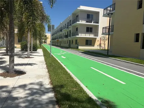 1105 SW 70th Avenue Miami FL 33144