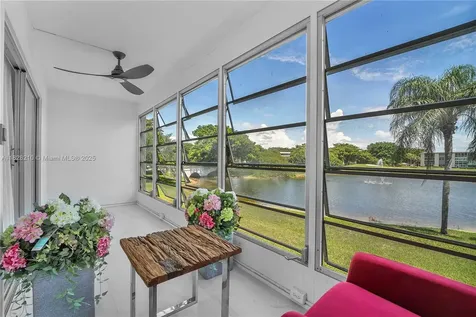 2905 Victoria Place Coconut Creek FL 33066