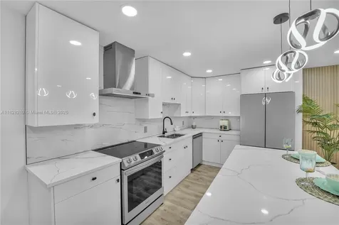 2905 Victoria Place Coconut Creek FL 33066