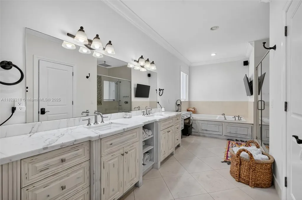 1404 SE 9th Street Fort Lauderdale FL 33316