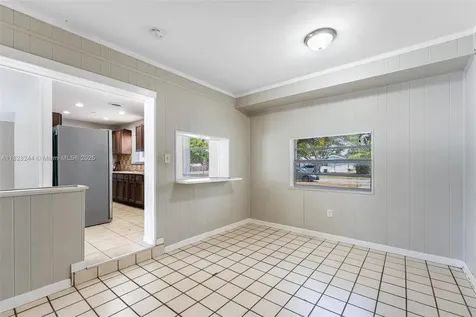 811 Evergreen Drive Lake Park FL 33403