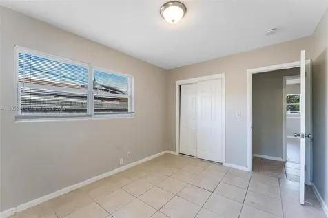 811 Evergreen Drive Lake Park FL 33403