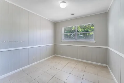 811 Evergreen Drive Lake Park FL 33403