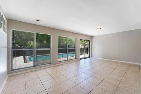 811 Evergreen Drive Lake Park FL 33403