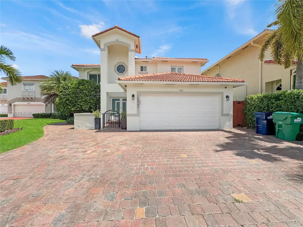 15863 SW 55th Terrace Miami FL 33185