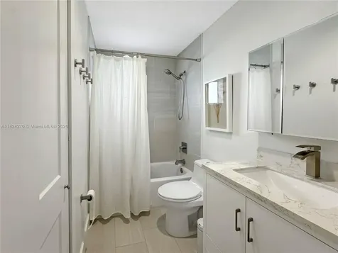 15863 SW 55th Terrace Miami FL 33185