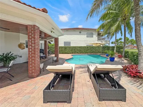 15863 SW 55th Terrace Miami FL 33185