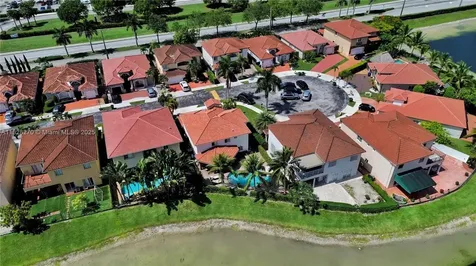 15863 SW 55th Terrace Miami FL 33185