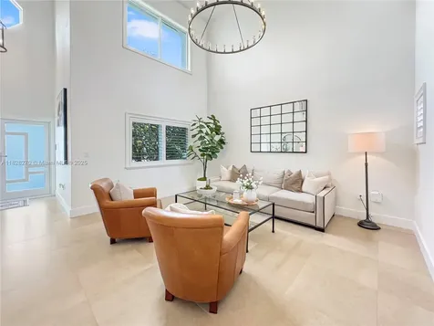 15863 SW 55th Terrace Miami FL 33185