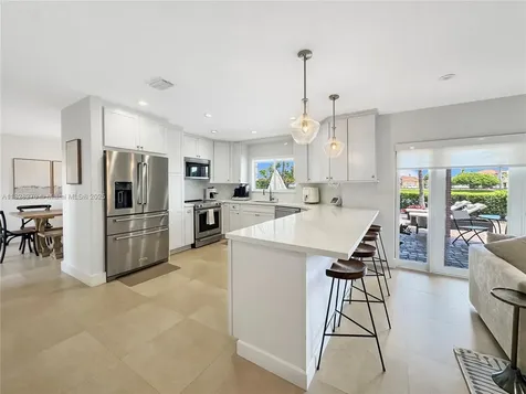 15863 SW 55th Terrace Miami FL 33185