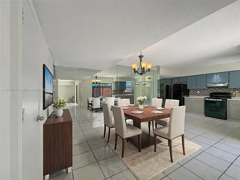 8103 SW 24th Street North Lauderdale FL 33068