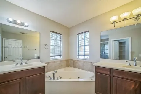 13913 SW 278th Street Homestead FL 33032