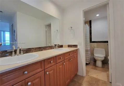 3505 S Ocean Drive Hollywood FL 33019